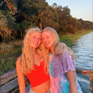 Meet your Posher, Abbie